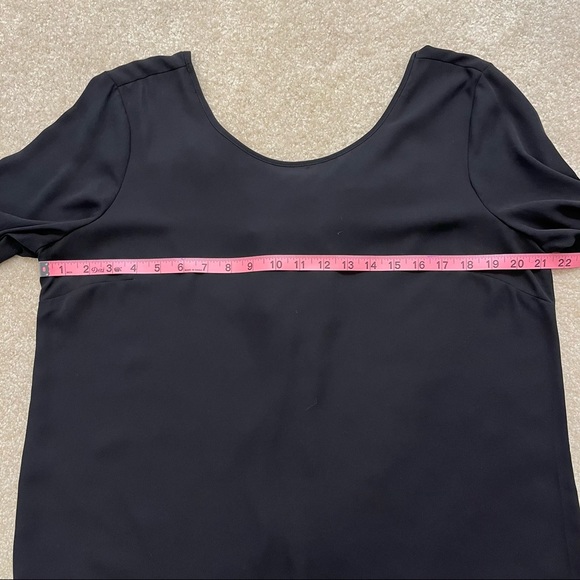 The Limited Black Blouse Womens Large Ruffle Bow Three Quarter Sleeve Scoop Neck - Picture 8 of 8